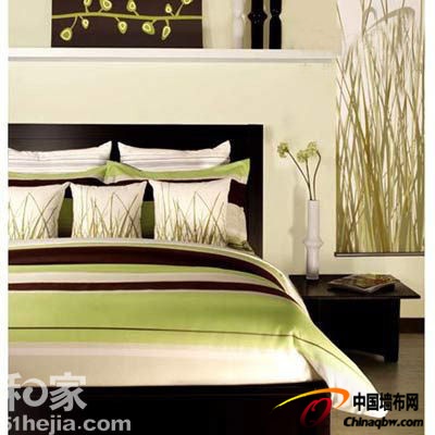 運(yùn)用暖色調(diào)涂料 彌補(bǔ)居室缺陷展現(xiàn)溫馨